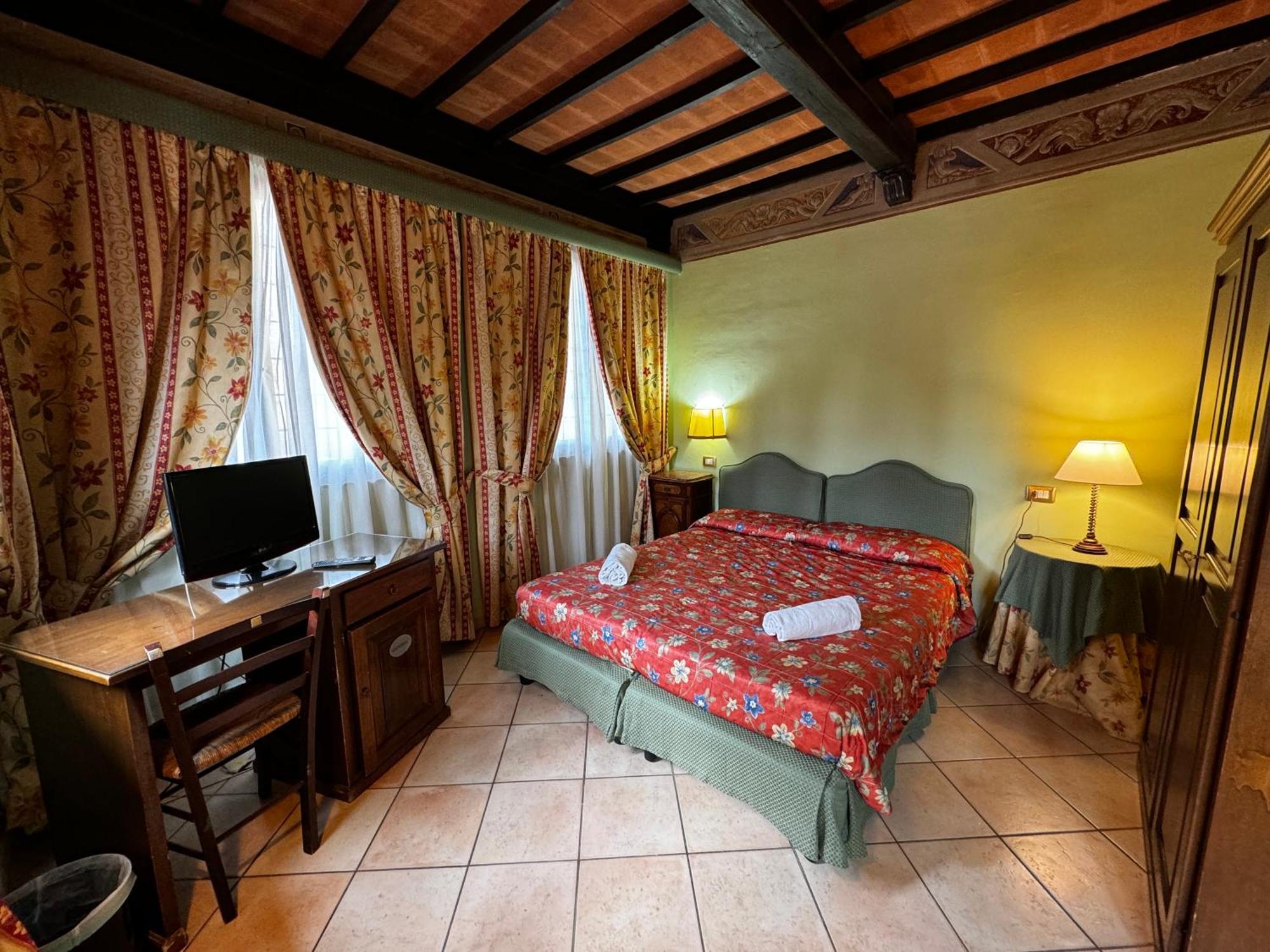 Double Room,1679819034:JPEG
